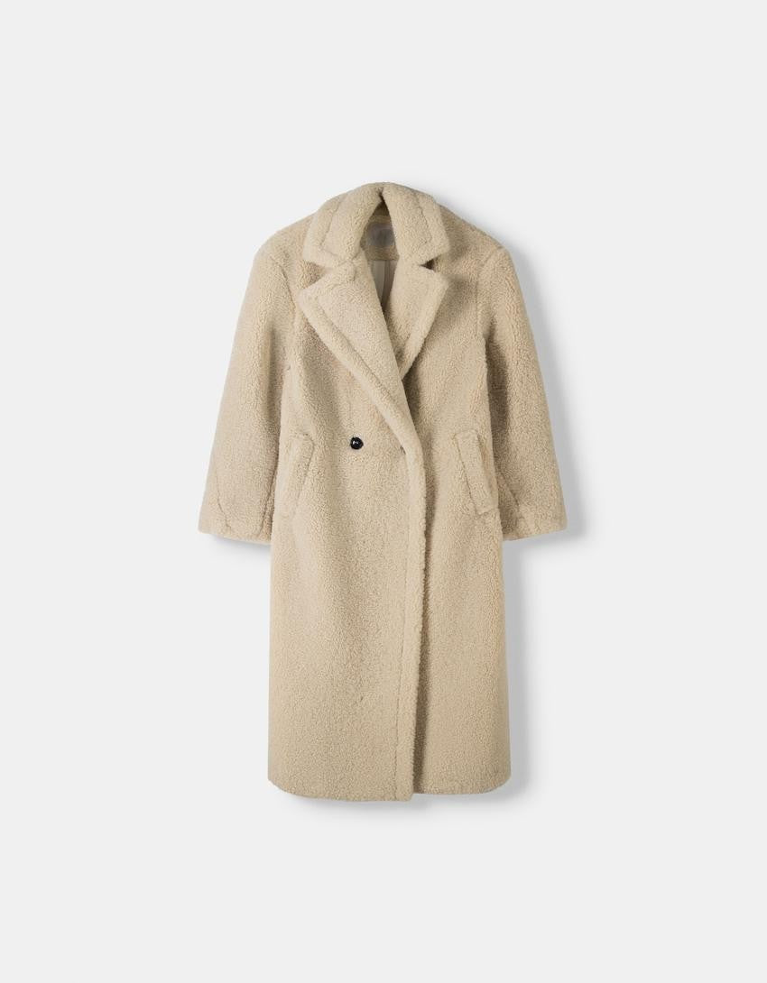 Damski Oversized Płaszcz Zimowy z Pluszowego Futra z Klapami i Zapięciem na Guziki
