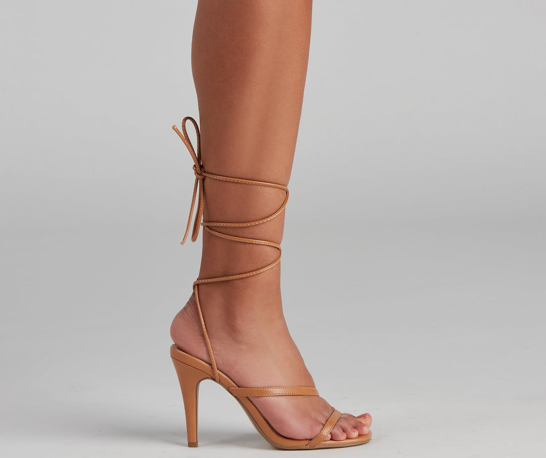 Klasyczne Sznurowane Buty na Obcasie