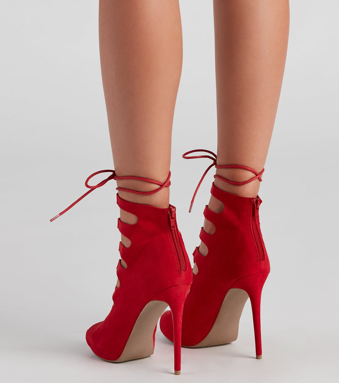 Eleganckie Botki na Obcasie z Szytymi Sznurowaniami