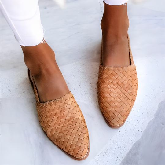 Nivessa | Woven płaskie sandały dla kobiet - Wygodne, eleganckie buty