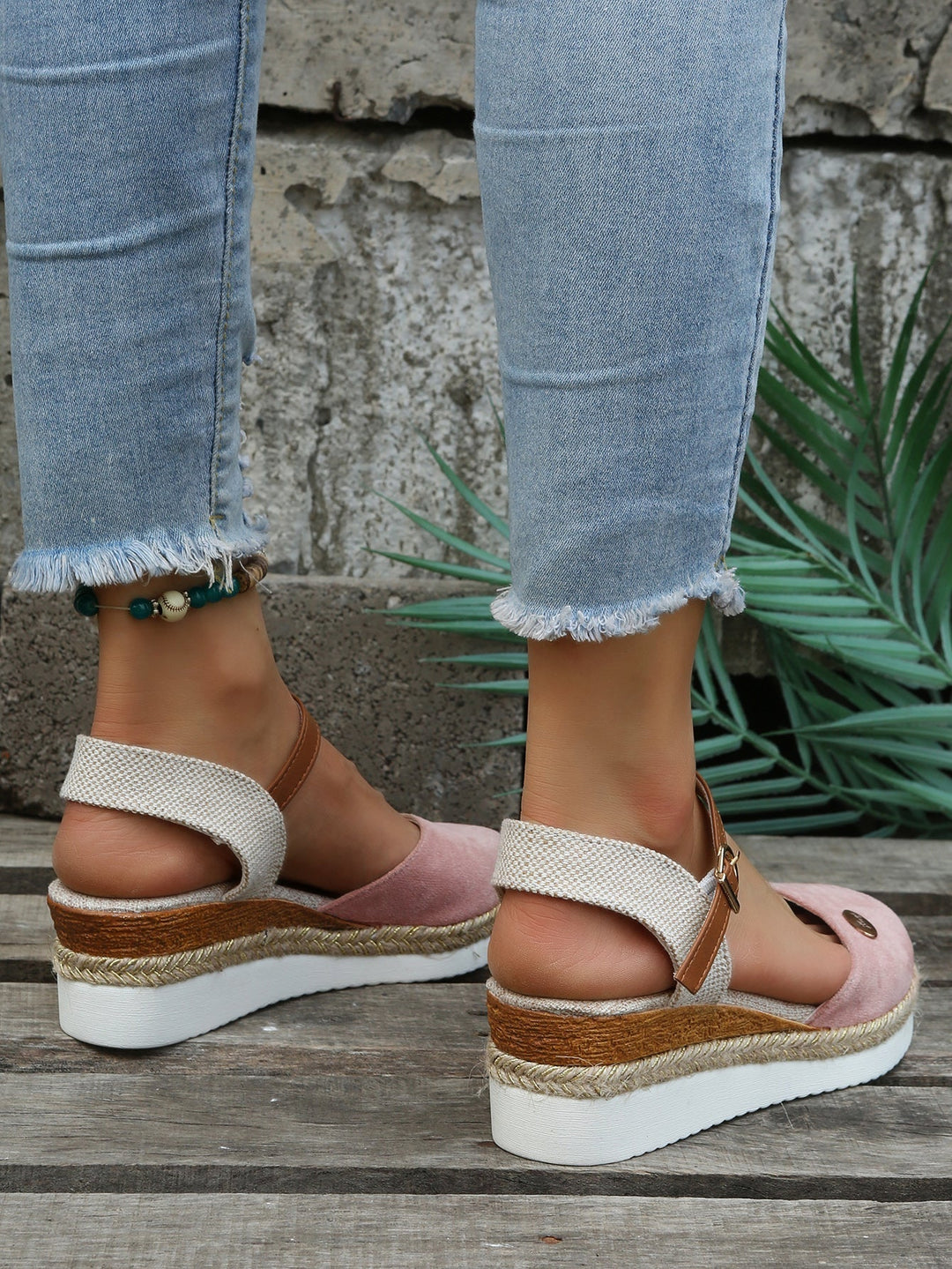 Nomiva | Damskie ortopedyczne sandały boho z wkładkami ortopedycznymi - Wygodne espadryle na koturnie