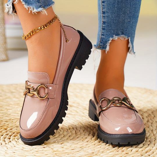 OutStride | Lśniące Mokasyny Damskie - Buty Slip-On w Brytyjskim Stylu