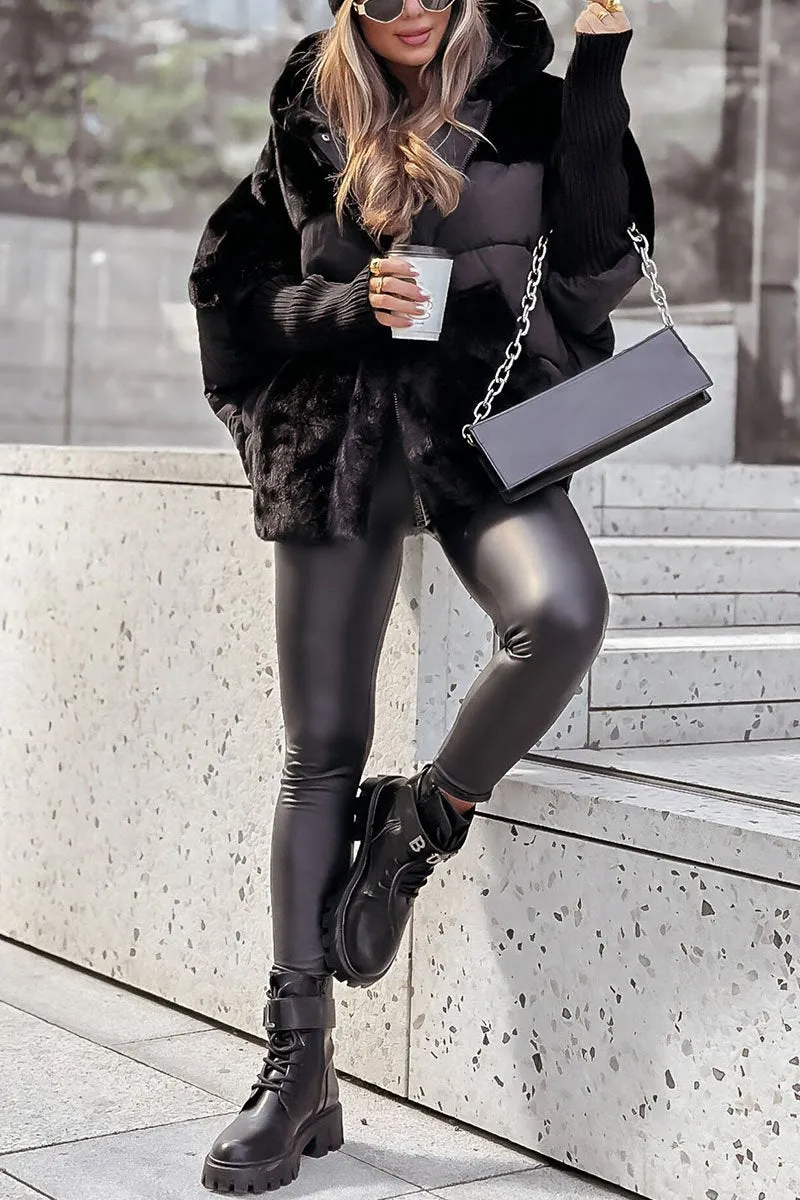 Długa Kapa Pikowana z Kołnierzem z Sztucznego Futra dla Kobiet | Idealna na Zimę