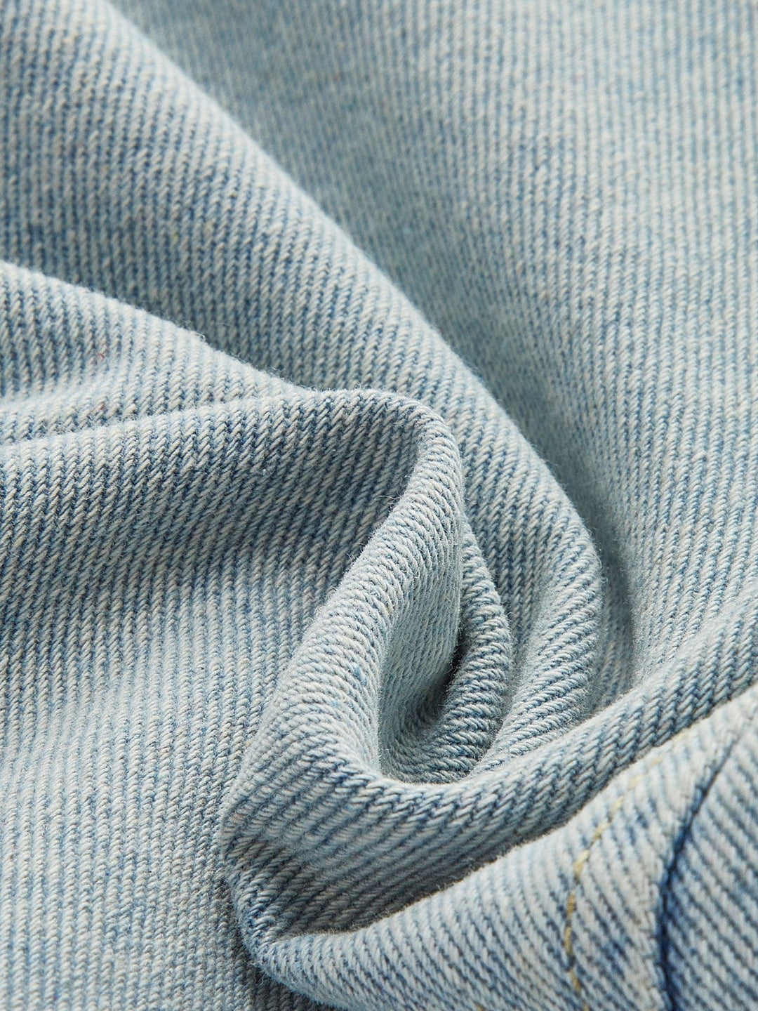 Leona | Krótka kurtka motocyklowa z denimu – Dla buntowniczego i stylowego wyglądu