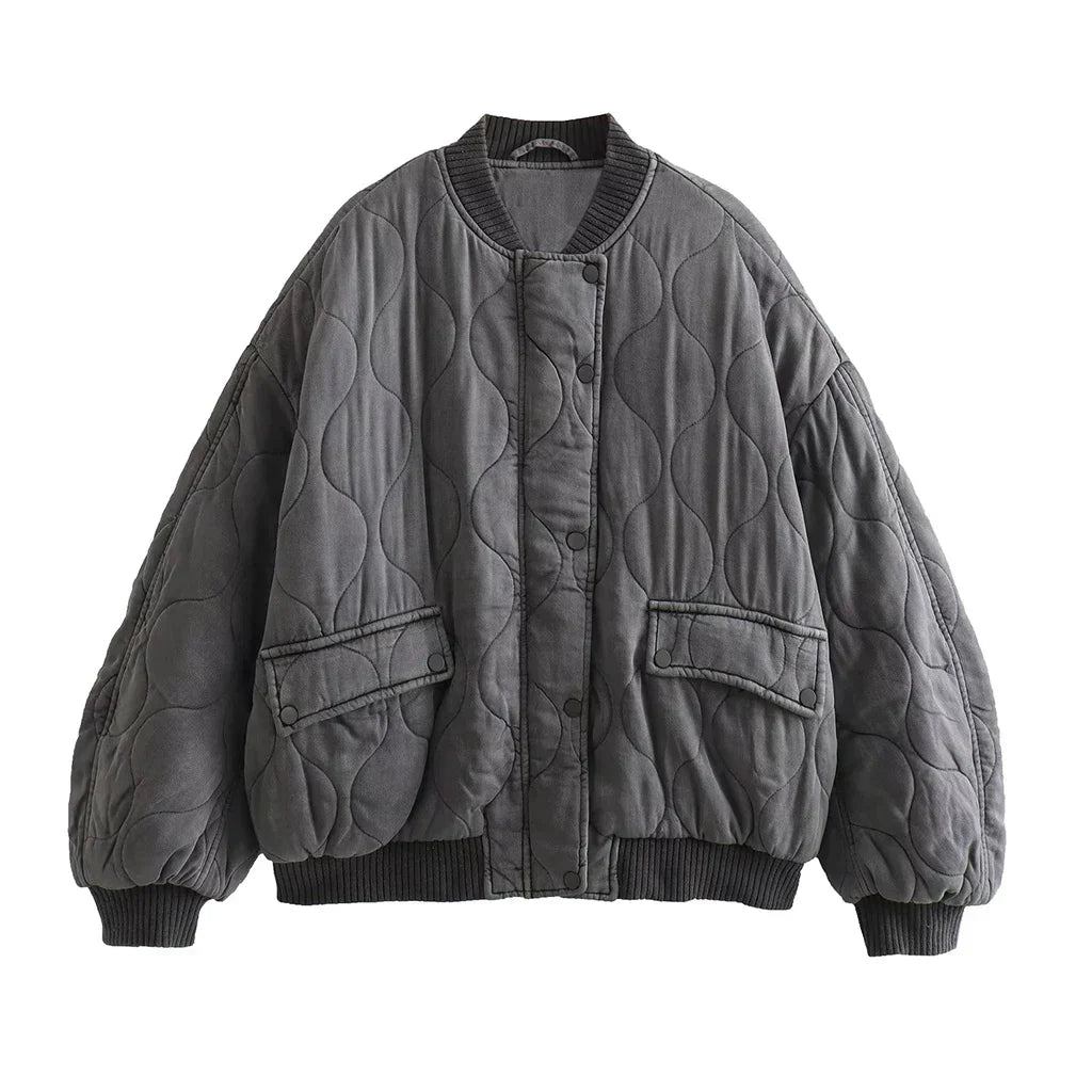 Kobieca Przeszywana Kurtka Bomber w Stylu Oversized z Zatrzaskami i Kieszeniami