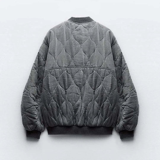 Kobieca Przeszywana Kurtka Bomber w Stylu Oversized z Zatrzaskami i Kieszeniami