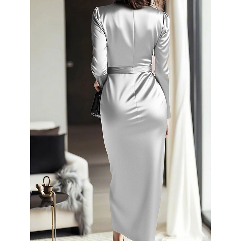 Giulia Fontane | Satynowa Sukienka Bodycon z Paskiem w Burgundowym Czerwonym