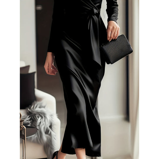 Giulia Fontane | Satynowa Sukienka Bodycon z Paskiem w Burgundowym Czerwonym