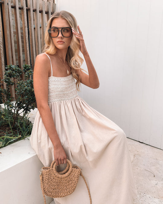 Kobieta | Sukienka Maxi | Cienkie Ramiączka | Kwadratowy Dekolt | Zwiewny Fason