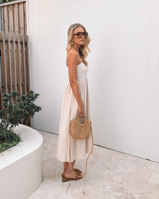 Kobieta | Sukienka Maxi | Cienkie Ramiączka | Kwadratowy Dekolt | Zwiewny Fason