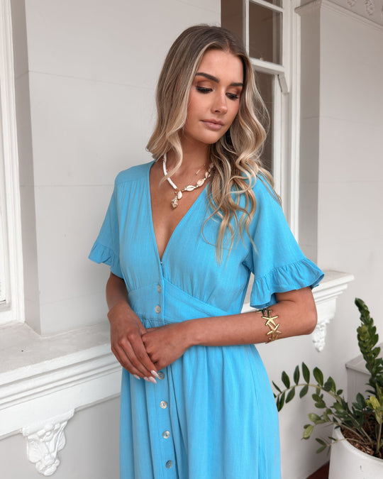 Kobieta | Luźna Sukienka Midi | Falbanki | Dekolt V | Guziki Z Przodu