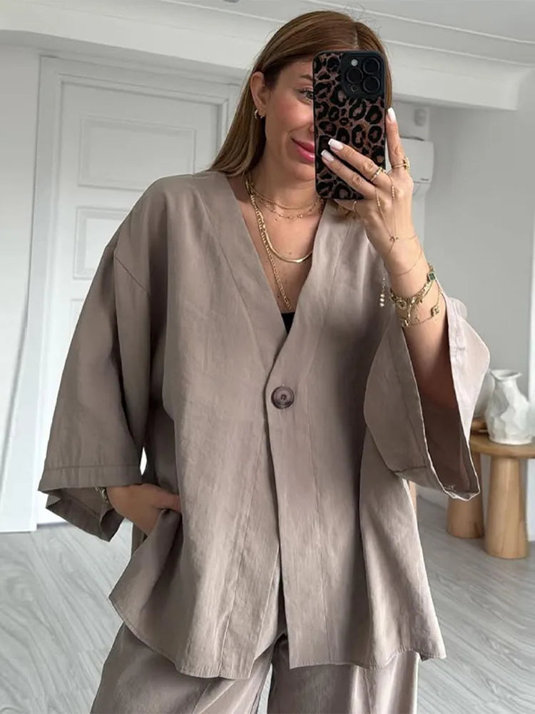 Kobieta | Stylowy Zestaw Lniany | Koszula na Guziki | Długie Spodnie | Oversizowy Komplet