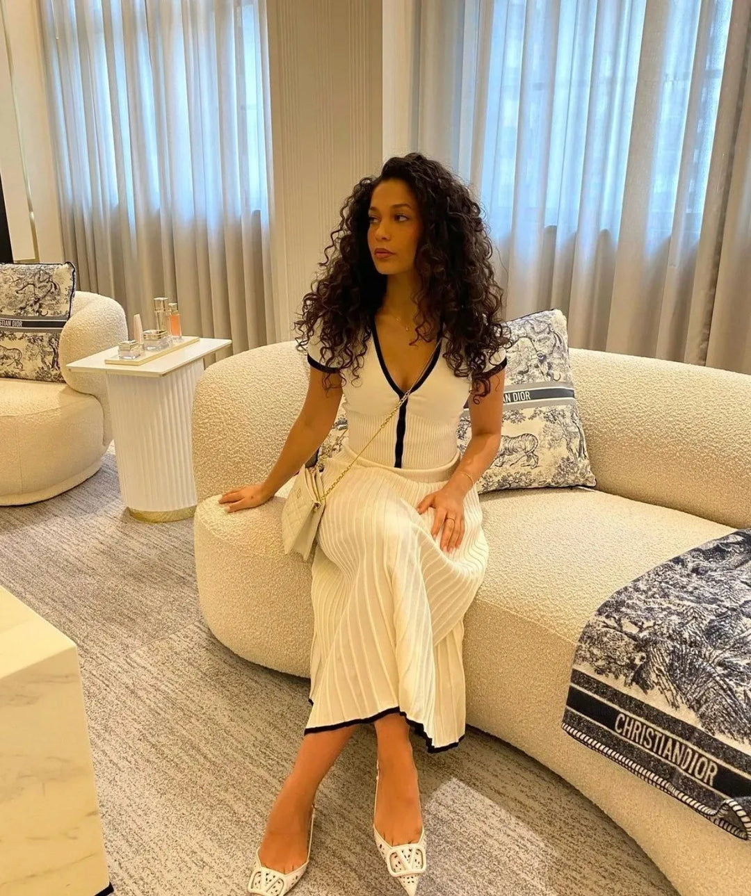 Kobieta | Stylowy Zestaw 2-Częściowy | Krótki Top | Długa Spódnica | Elegancki Komplet