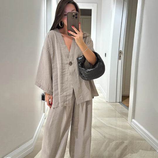 Kobieta | Stylowy Zestaw Lniany | Koszula na Guziki | Długie Spodnie | Oversizowy Komplet