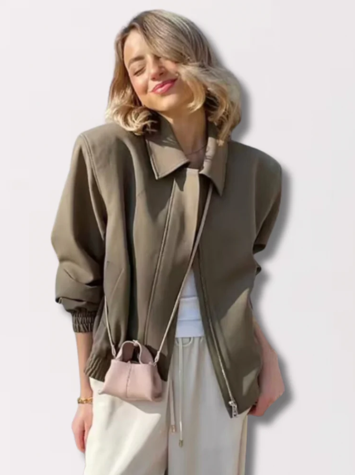 Kobieta | Ocieplana Kurtka z Kapturem | Miękkie Wypełnienie | Ciepły i Wygodny Styl Zimowy | Codzienna Elegancja