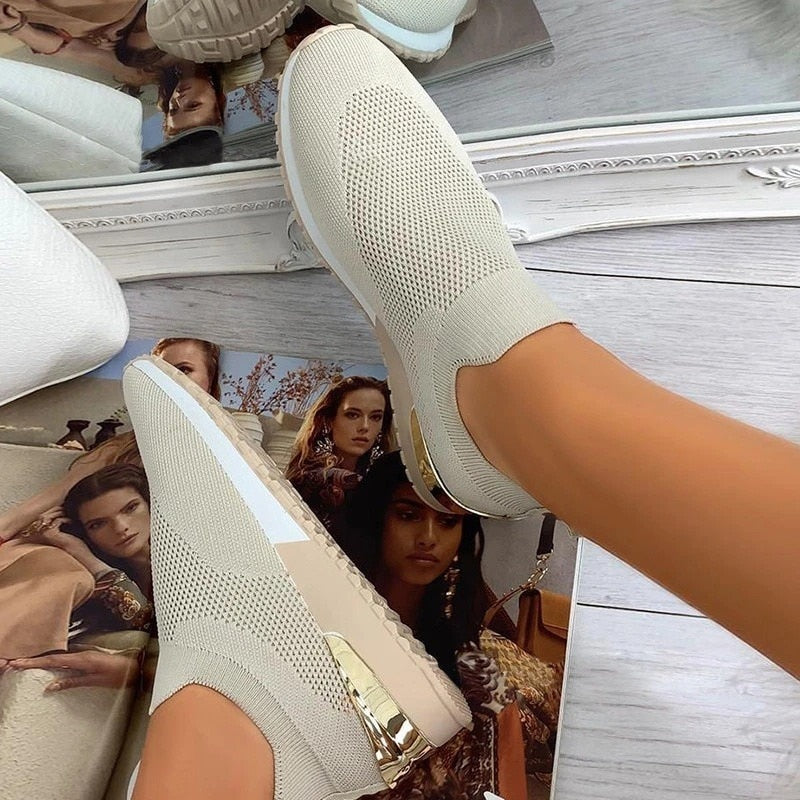 Ventiq | Oddychające elastyczne sneakersy slip-on dla kobiet - lekkie