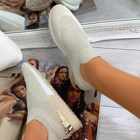 Ventiq | Oddychające elastyczne sneakersy slip-on dla kobiet - lekkie