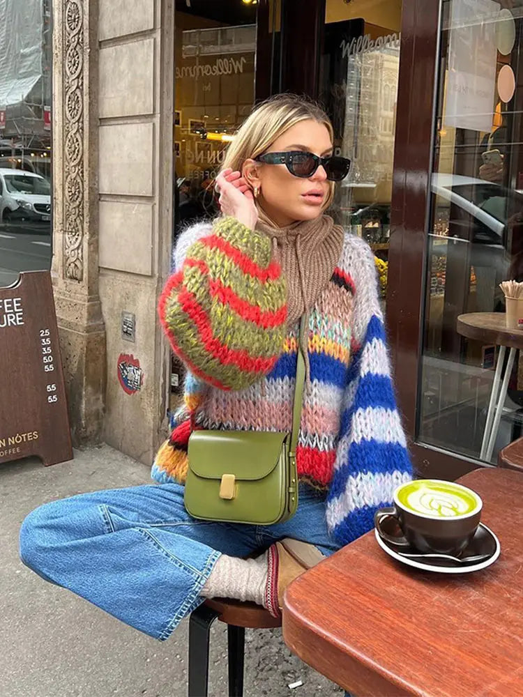 Izaline - Kolorowy Sweter