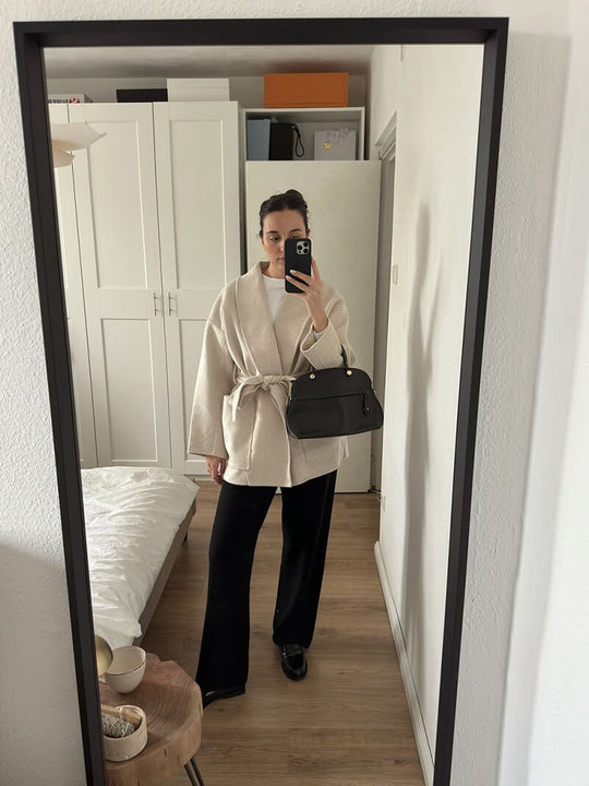 Damska kimono-kurtka – elegancki kardigan z paskiem