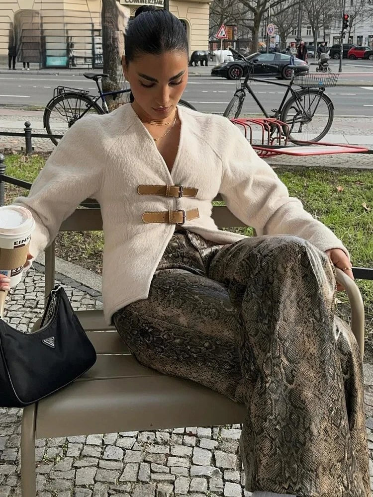 Livia - Stylowy Wełniany Płaszcz