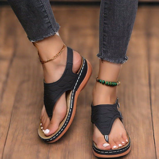 Alpara | Sandały damskie na koturnie z paskiem - Otwarty palec, Slingback