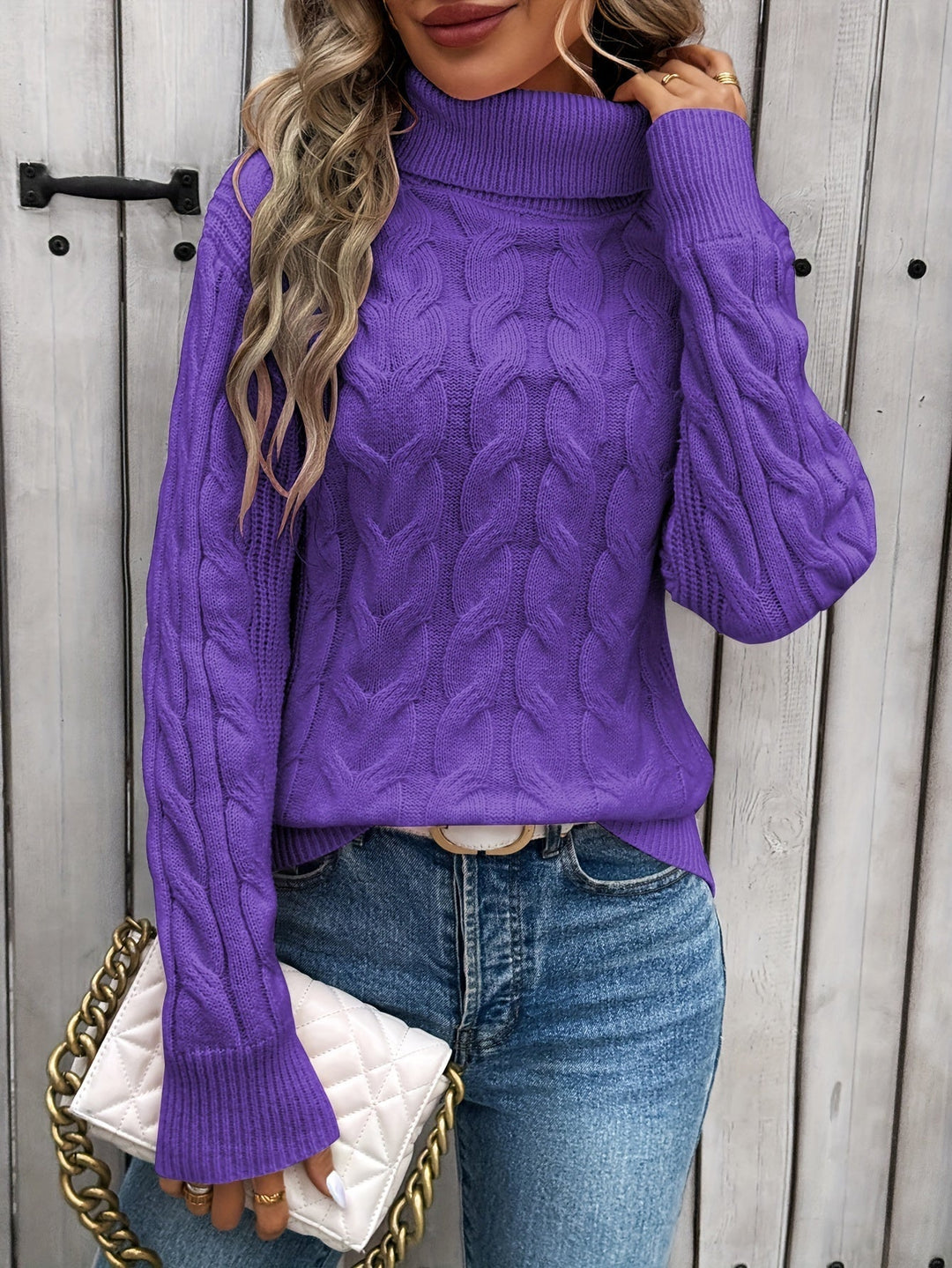 Ivindra - Elegancki Sweter z Golfem