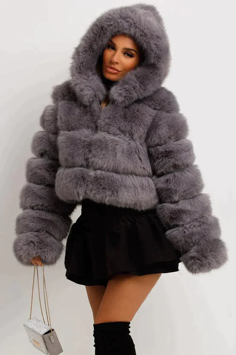 Krótki Płaszcz z Paskiem dla Kobiet | Idealny na Zimę