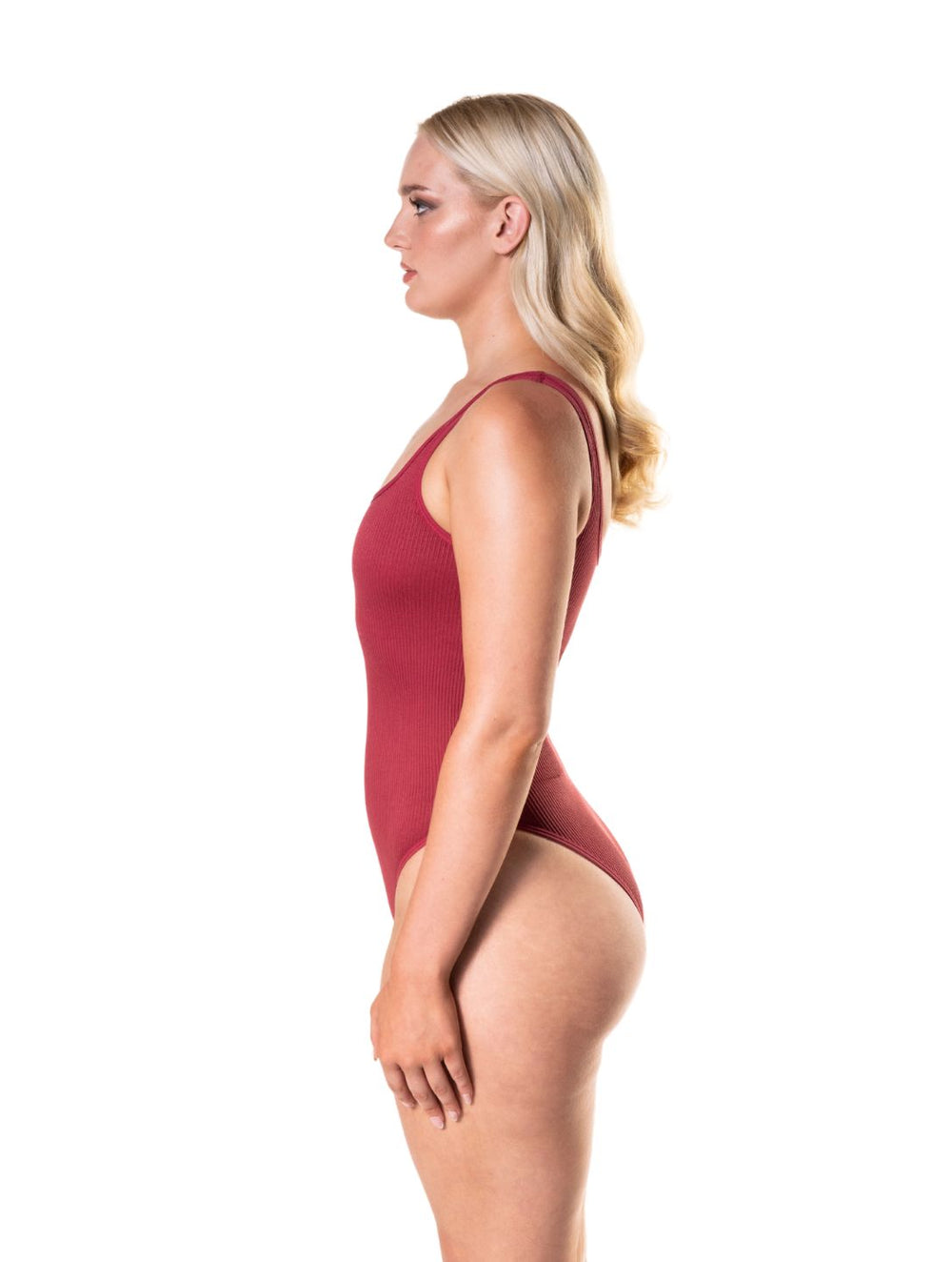 Body modelujące z prążkowanej tkaniny