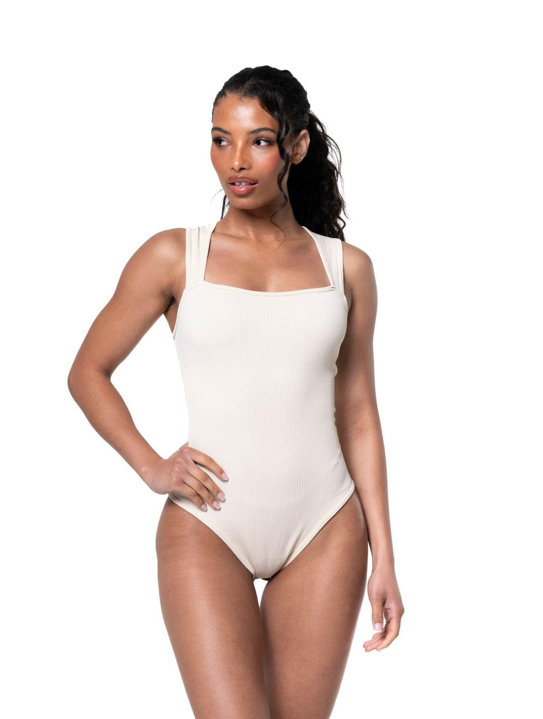 Gładki bodysuit shapewear z kwadratowym dekoltem
