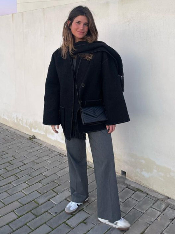 Długi Płaszcz z Frędzlami i Szalem dla Kobiet | Idealny na Jesień i Zimę