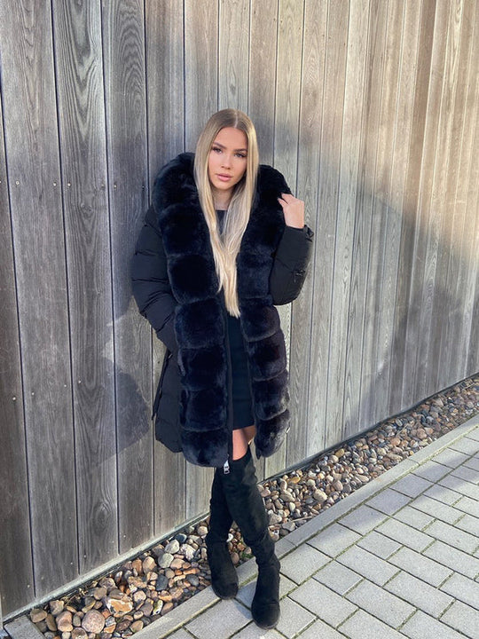 Kurtka z Kapturem z Paskiem i Regulowaną Talią dla Kobiet | Idealna na Wiosnę i Jesień