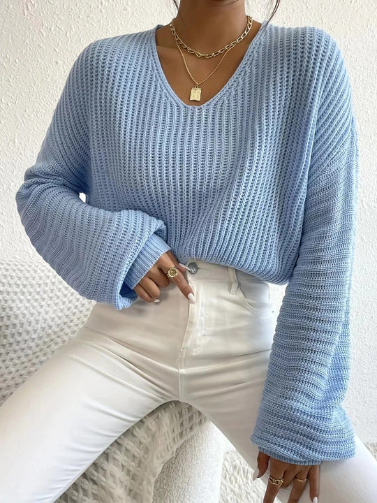 Damski sweter – Luźny krój – Dekolt w serek – Dzianina prążkowana – Długie rękawy w stylu casual