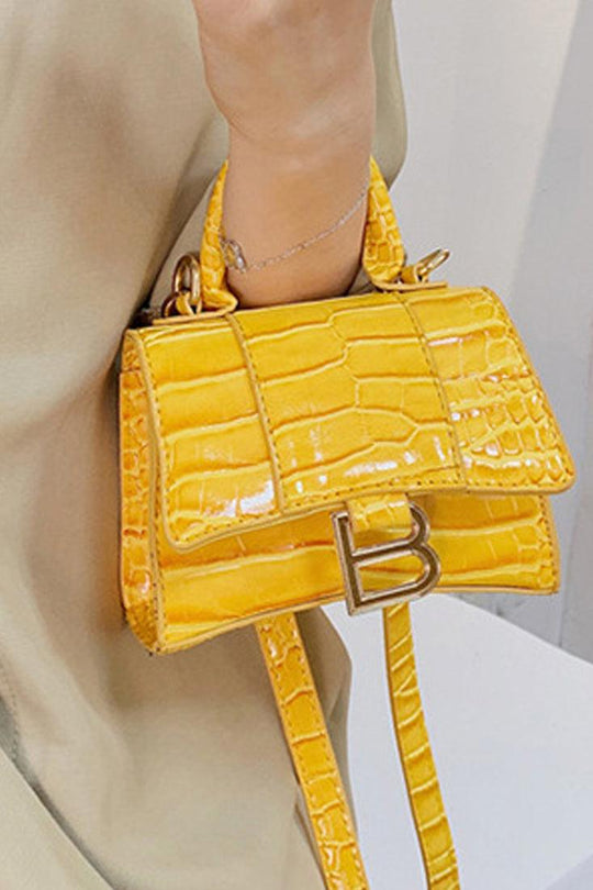 Żółta torba crossbody w stylu krokodyla